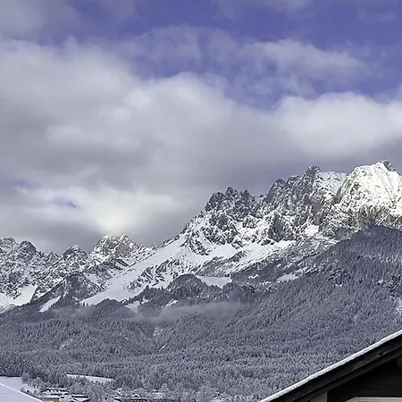 شقة Bergblick By Interhome